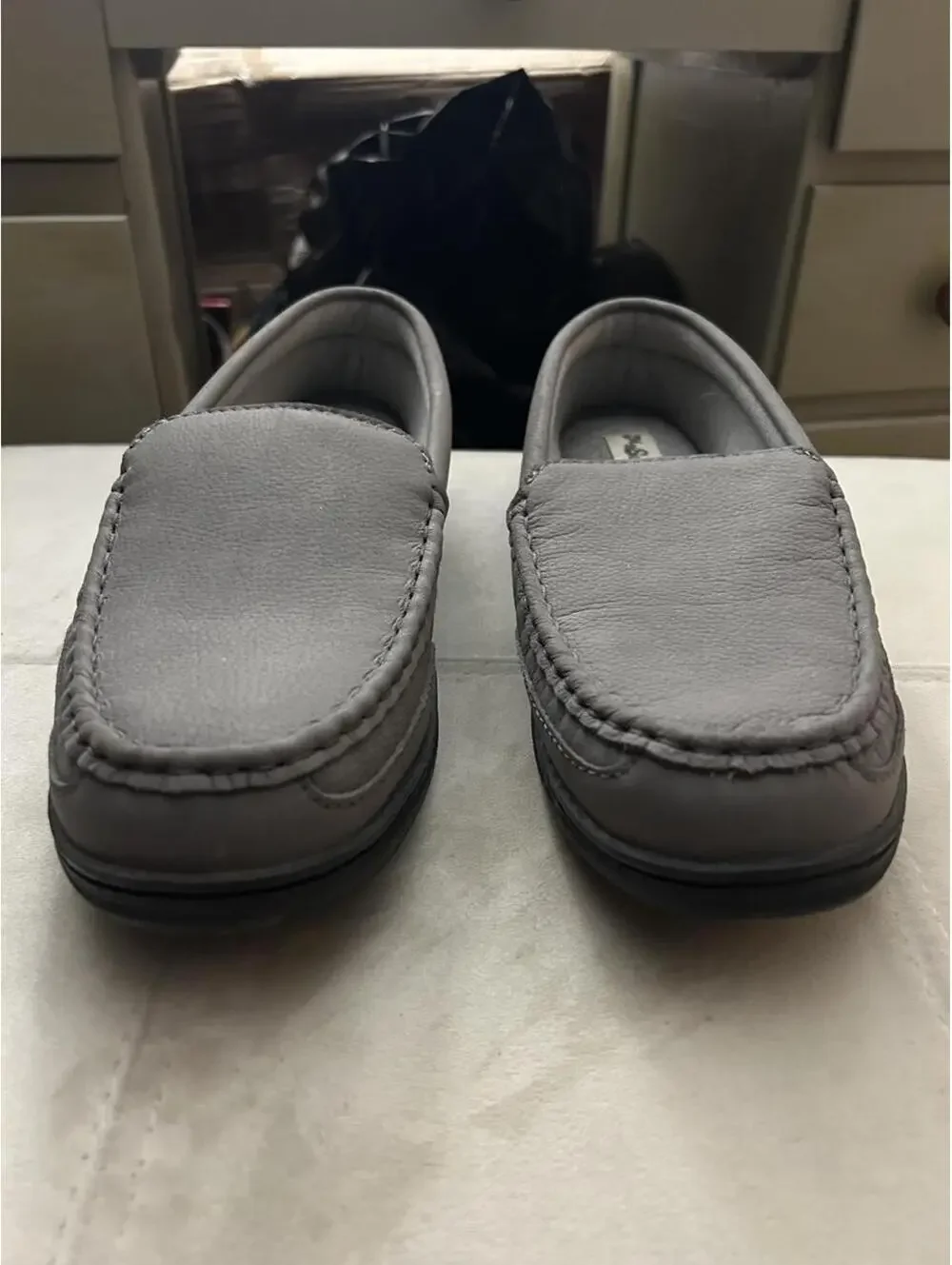 Brand new Mr. Slippers Gray leather loafers with a slip-on design size 10